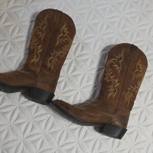 Justin Boots Brown Heeled Boots